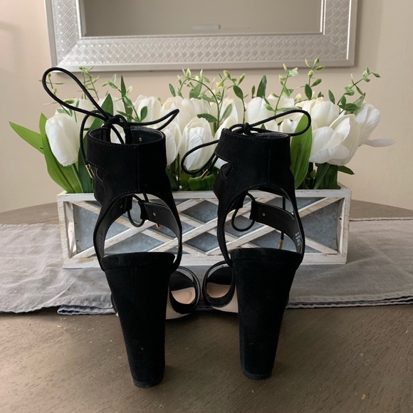 Black Heels by Spring - Picture 4 of 5